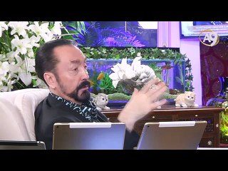 Adnan Oktar's live talk on A9 TV with simultaneous interpretation (19.01.2017)