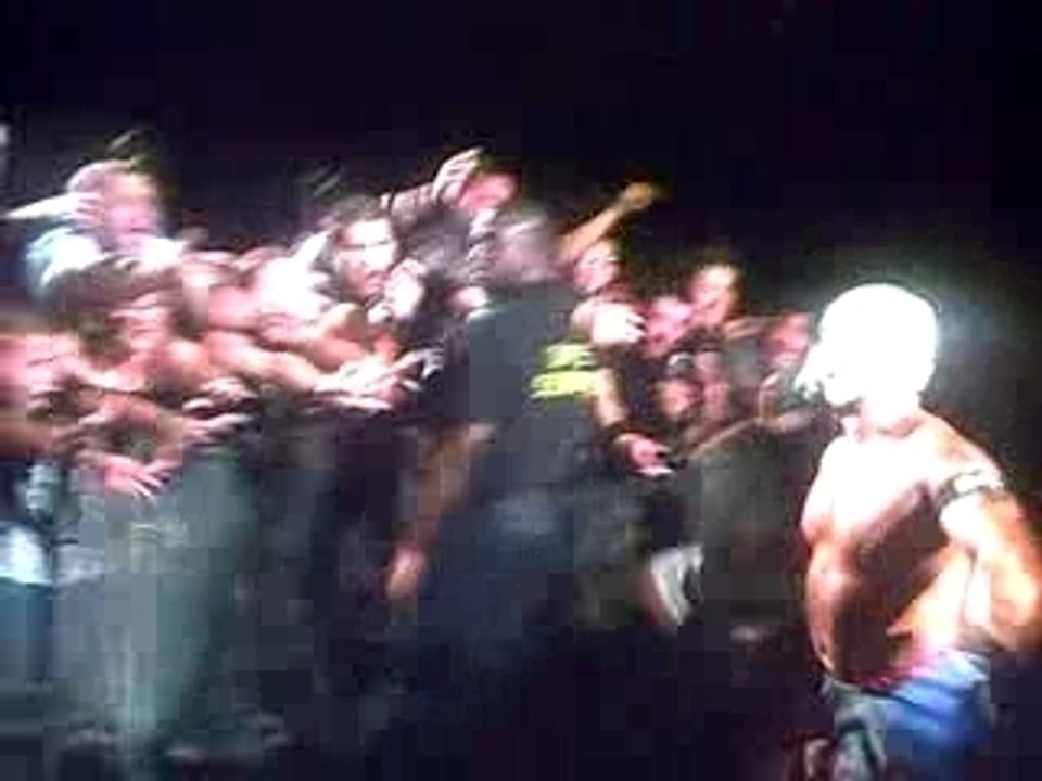 WWE SMACKDOWN LIVE TOUR BERCY ENTREE REY MYSTERIO