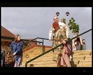 17X07 The Ties That Bind (1)