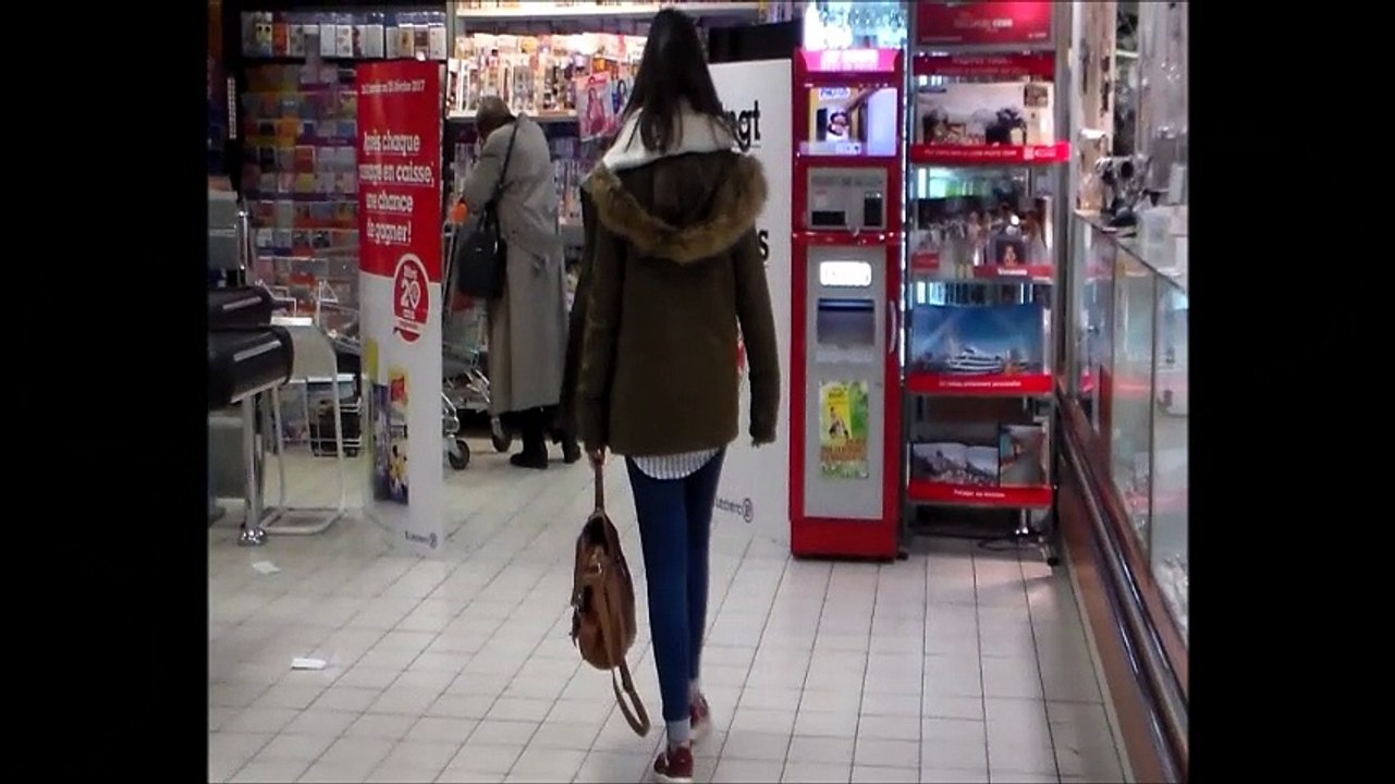 Opération "Codes barres Solidaires" avec le Secours populaire et Leclerc à Bourges les 3 et 4 mars 2017