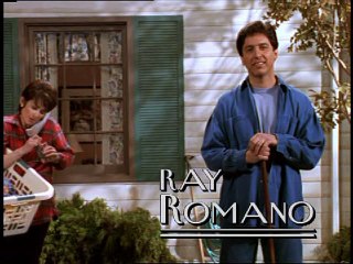 Szeretünk Raymond!  S01 08 A Rokonok