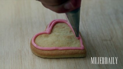 Galleta en forma de corazón con animal print de zebra