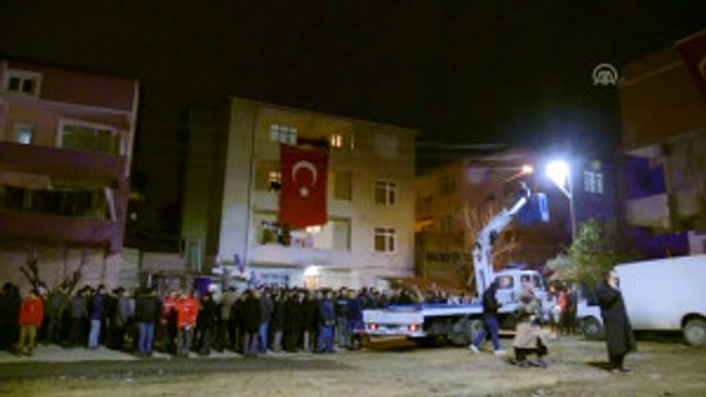 Fırat Kalkanı Harekatı - Şehit Uzman Çavuş Murat Tevlim'in Babaevi