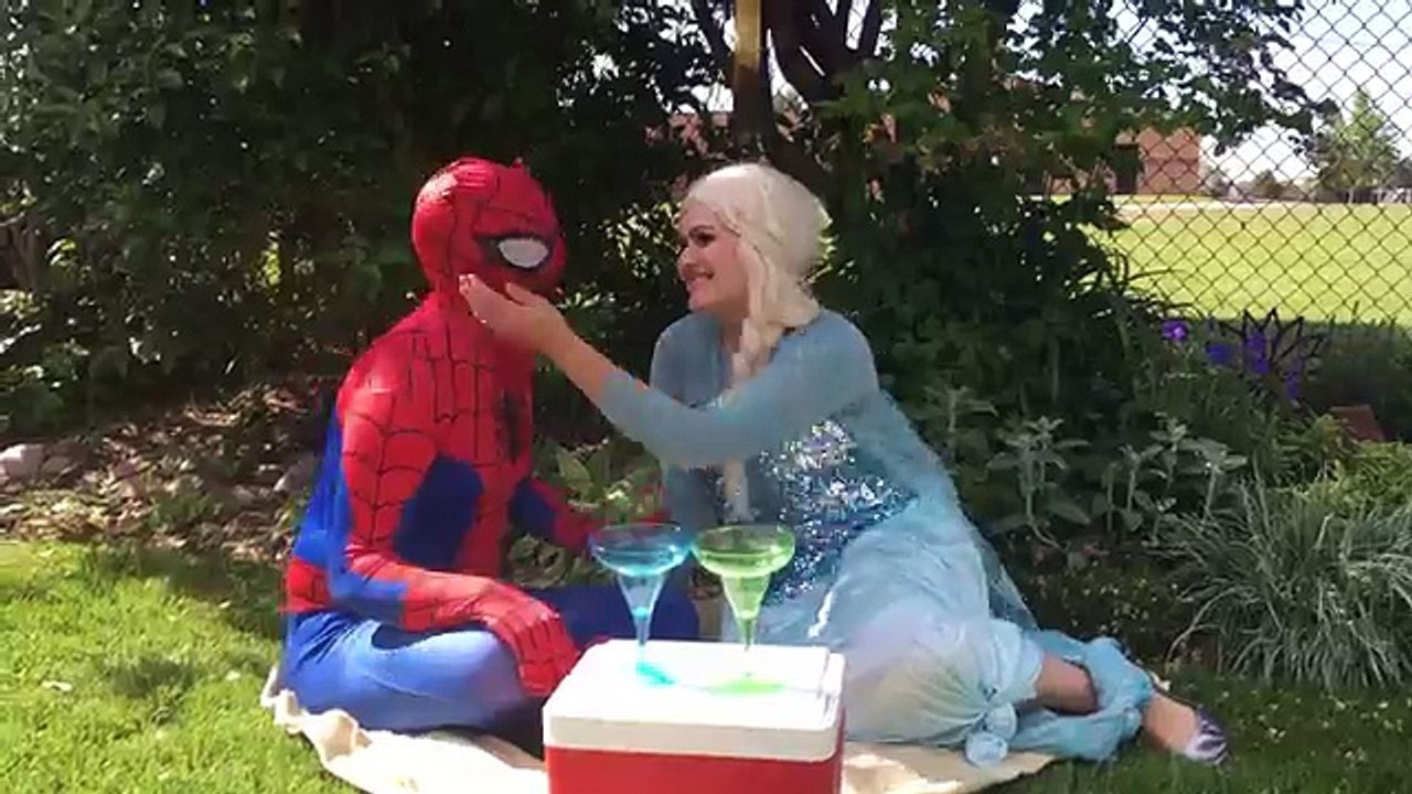 Maleficent vs Elsa, Spiderman, Captain America Toy Doll Prank Fun Superhero Kids In Real Life In 4K