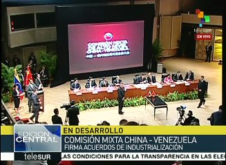 Venezuela y China firman 22 proyectos de desarrollo económico