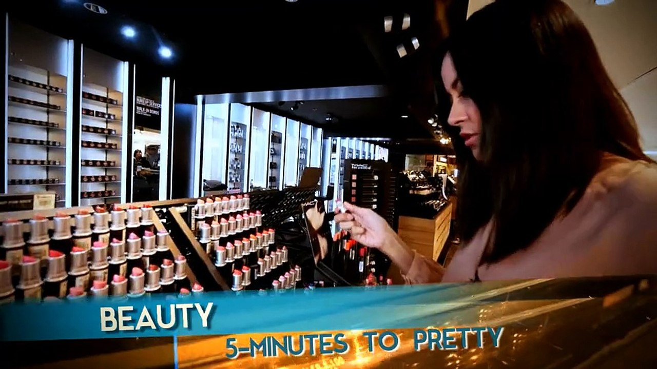 Bianca learns quick make-up tricks