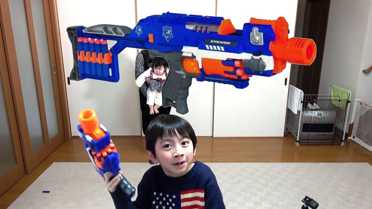【号泣】妹が連れ去られた！なりきりバイキンマンをやっつけろ！NERF WAR ! N-STRIKE MODULUS-MJLSUs7gEl4