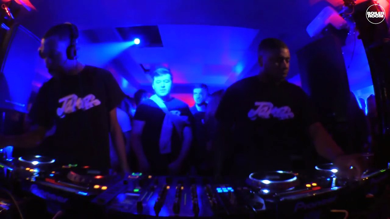 Elijah & Skilliam Boiler Room Leeds DJ Set-DyQpq128wO0