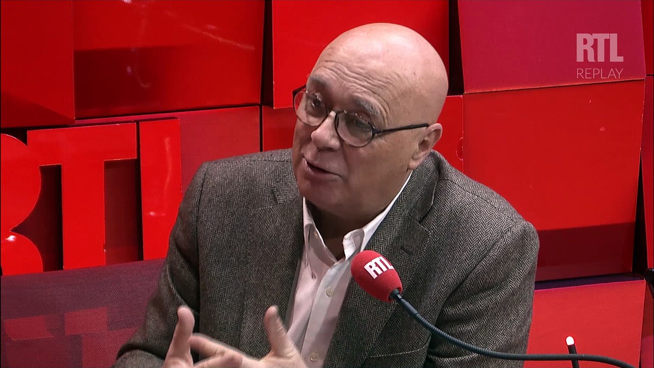 Christian Menanteau : quelles seraient les conséquences du retour au franc prôné par Marine Le Pen ?