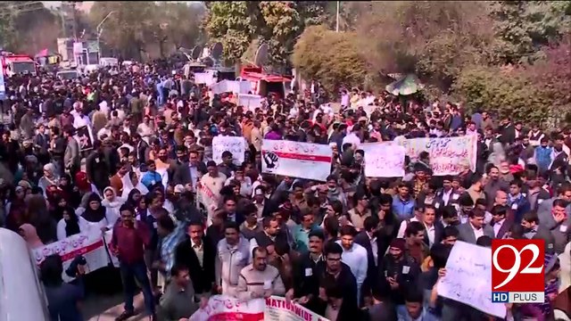 2 high-ranking cops killed in Lahore suicide blast 14-02-2017 - 92NewsHDPlus