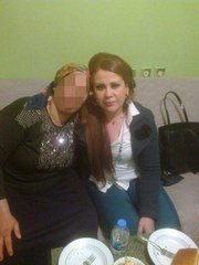 Ponzi Arzu' İşbaşında, Kurbanları ile Böyle Fotoğraf Çektirmiş