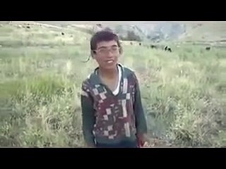 MÜZİĞİN IRZINA GEÇEN ÇOCUK