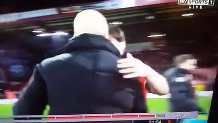 Pep Guardiola With An Emotional Gesture To Harry Arter!!