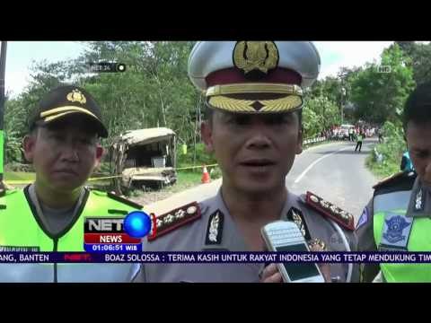 Polisi Olah Tempat Kejadian Kecelakaan - NET 24