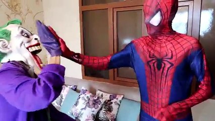 ZOMBIE Frozen Elsa & Spiderman PRANK! w/ Joker Anna Jail Hulk Rapunzel Mini Toys! Superhero Fun IRL
