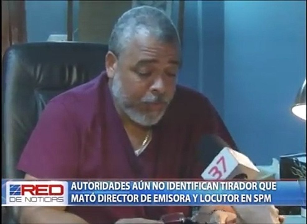 Los sicarios terminaron matando un total de 4 personas en la emisora. Mira quienes son todo. Exigimos justicia.