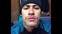 Quand Neymar fait marré ses coéquipiers avec sa moustache