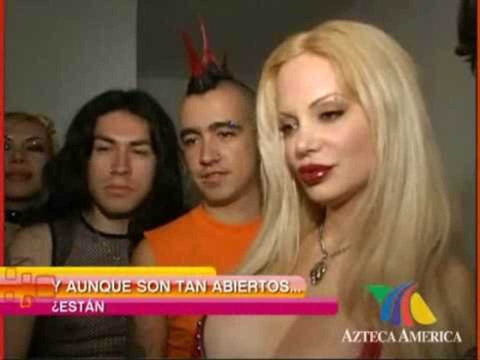 Sabrina ¡enseña de más! (Aunque parezca imposible)