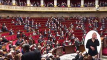 Le député communiste Alain Bocquet pose sa dernière question au gouvernement avant de faire ses adieux