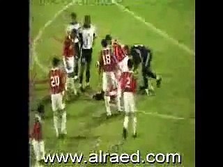 Futbol sahasında akılalmaz ölüm!