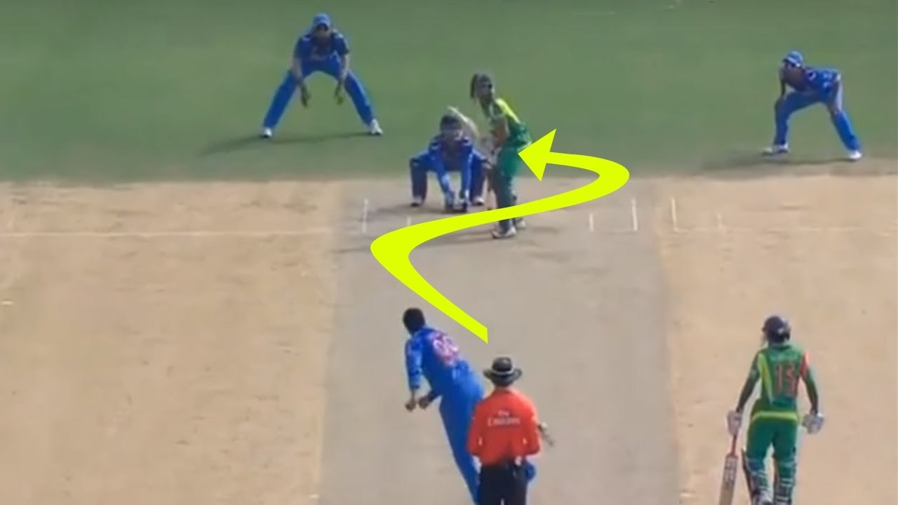 Ashwin bowling  best  wickets