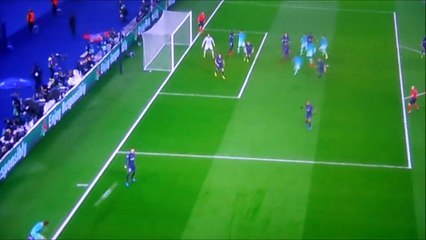 L'énorme occasion de Samuel Umtiti qui touche le poteau !
