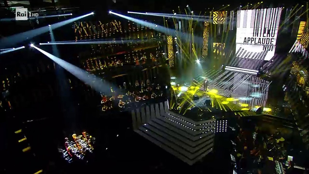 Eurovision 2017 - Alessio Bernabei - Nel mezzo di un appl - Festival di Sanremo - 67° Festival della Canzone Italiana 20