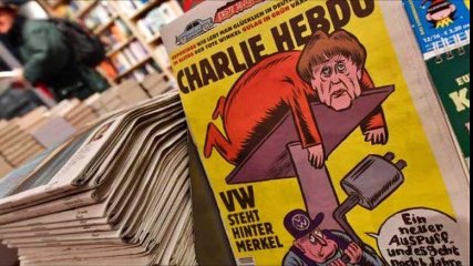 ألمانيا ” شارلي إبدو ” تسخر من ميركل في أول نسخة لها