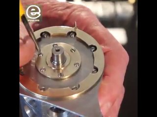 WoW!!!  Smallest Engine