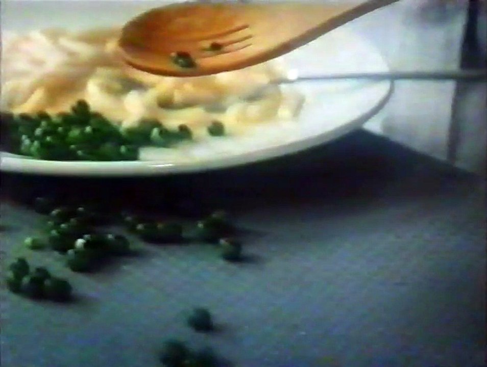 Strange Invaders (1983) - VHSRip - Rychlodabing