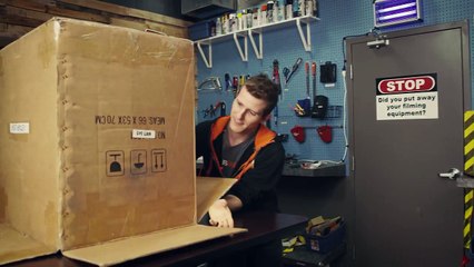 World’s Most Stylish Server Rack - HOLY $H!T Ep. 15-AgiJx0rSTPE