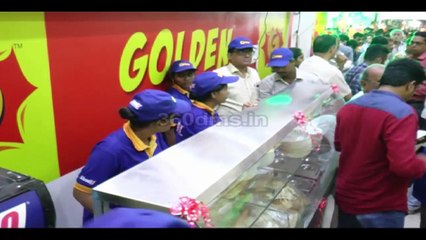 Taarak Mehta Ka Ooltah Chashmah Fame Bhide Aka Mandar Chandwadkar With Sonalika Joshi & Ankita Sharma