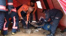 Sondaj Kuyusunda Mahsur Kalan Köpek Kurtarıldı (2)