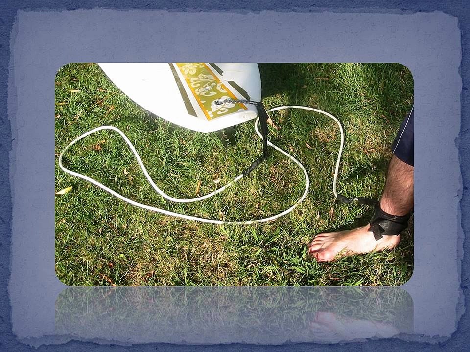 Learn How to Surf Safely: The Surfboard Leash Gear