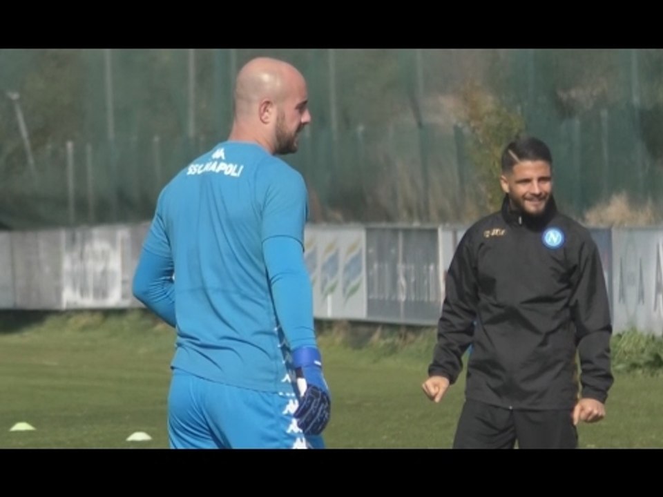 Real Madrid-Napoli - Allenamento degli azzurri prima della partenza (14.02.17)
