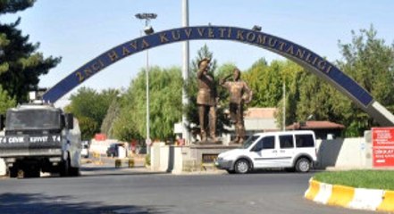 Diyarbakır'daki Askeri Üssün İçindeki Banka Soyuldu