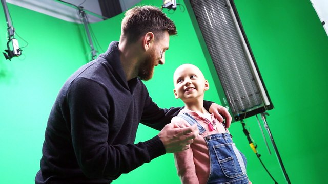 The behind the scenes of the SJD Pediatric Cancer Center spot with Leo Messi