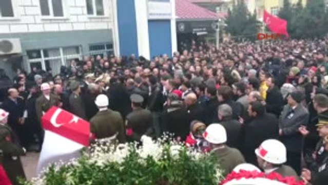 Kocaeli Darıca Şehit Uzman Çavuş Murat Tevlim Son Yolculuğuna Uğurlanıyor-1