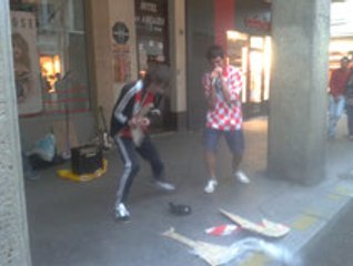 Nirvana - Bathroom singer Jiberock (old version)