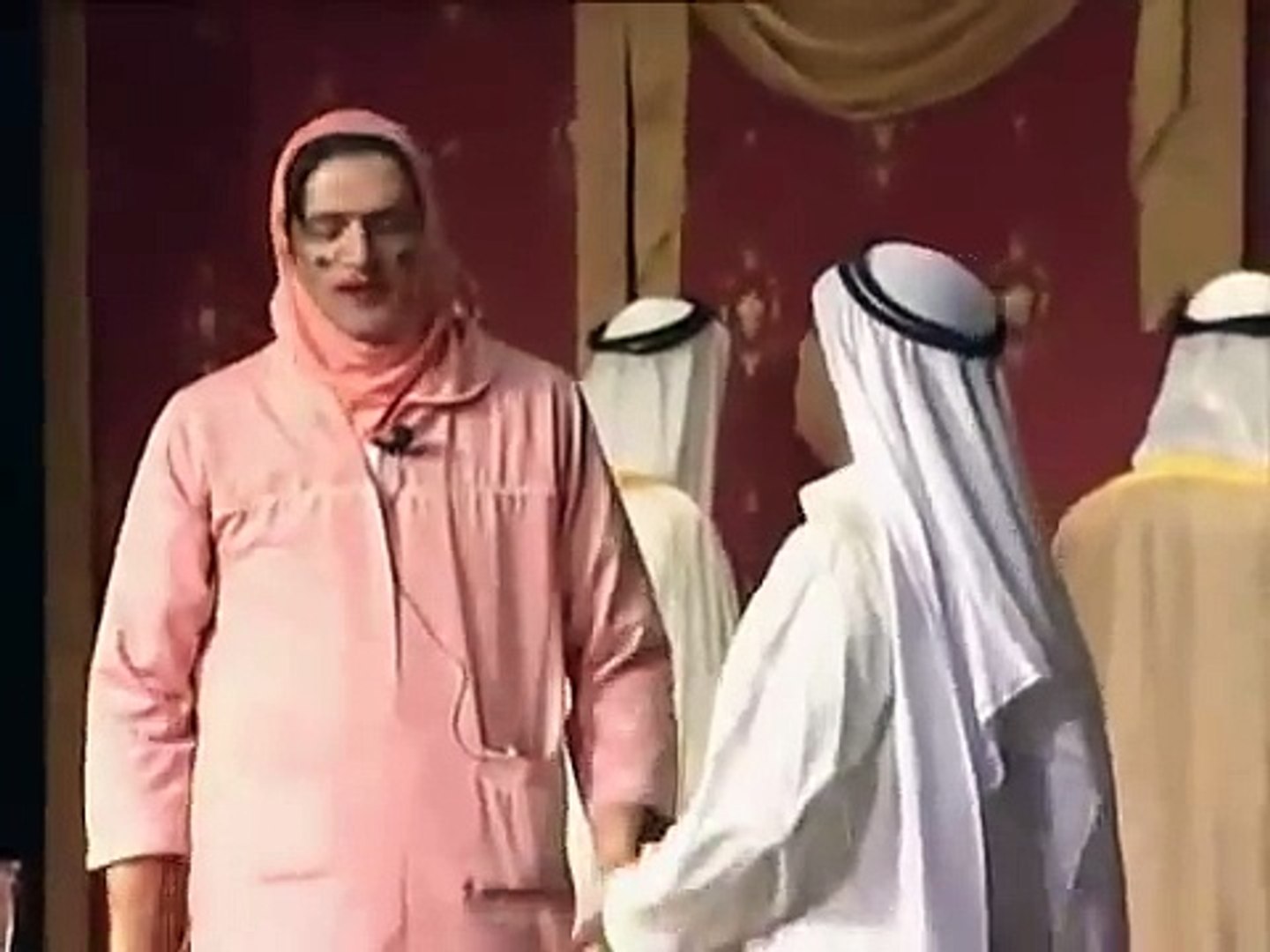 مسرحية فدها ونص - طارق العلي وعبد الناصر درويش وحسن البلام - فيديو  Dailymotion