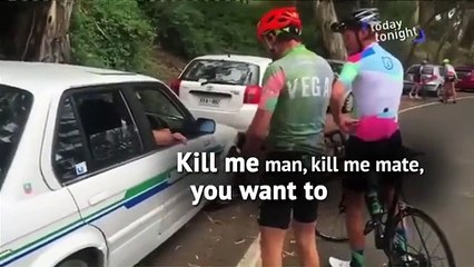 Un cycliste craque contre un automobiliste qui l’a doublé de trop près !