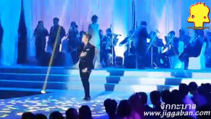 “Art Auction for Refugees” นำเสนอผลงานศิลปะจำนวน 31 ชิ้น