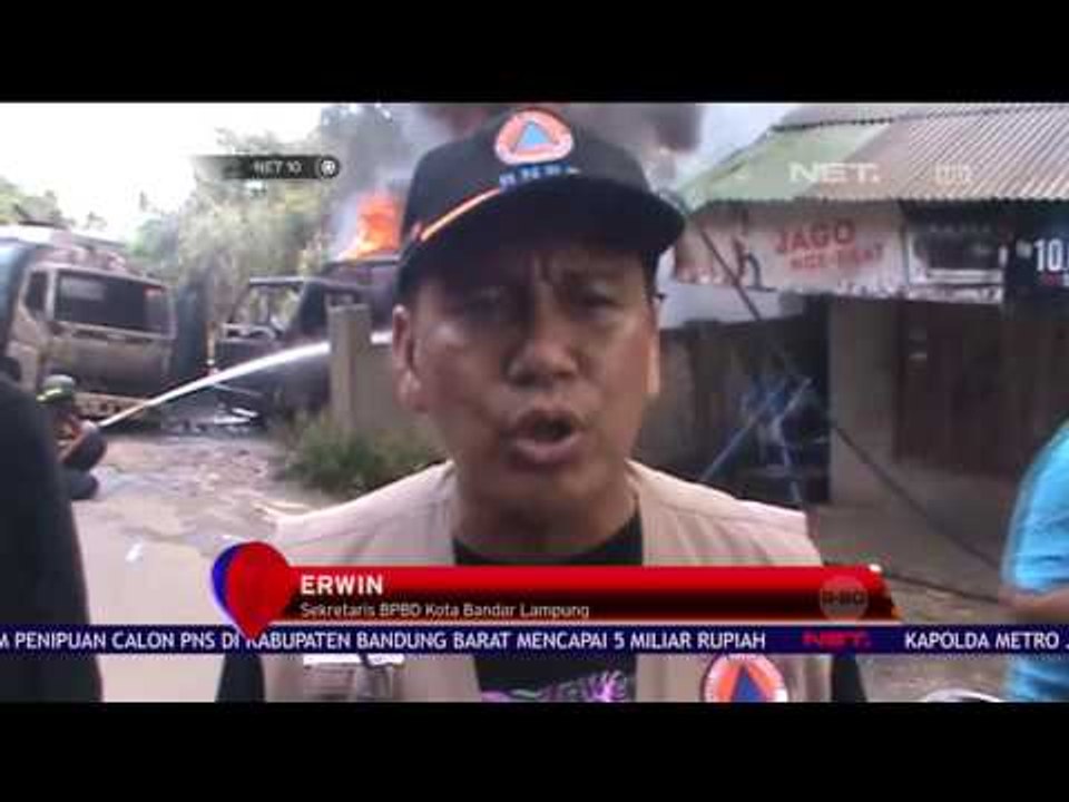 Gudang BBM Terbakar, 7 Rumah Ludes - NET 10