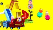 Peppa Pig Weebles Wobbly Train Inside Out Fun Toys Play fazendo arranjo de balão para deco