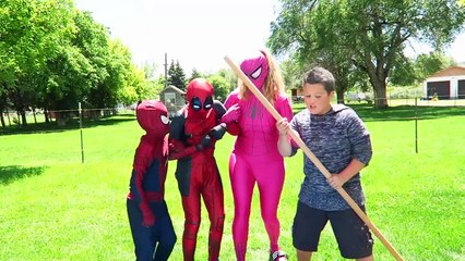 Baby Spiderman & Elsa BABY POOP vs JOKER SYRINGE! Wonder Woman Superman Pink Spidergirl In