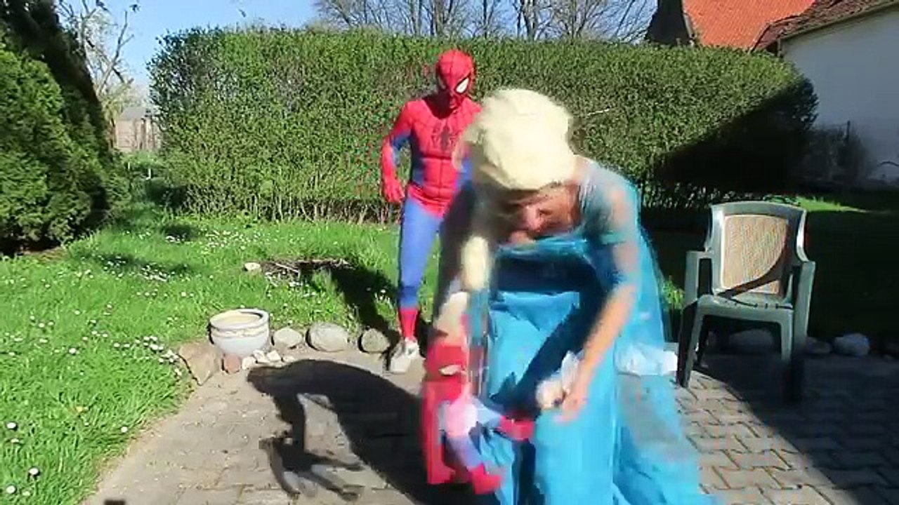 FROZEN ELSA vs DOCTOR Spiderman vs Joker, Maleficent ! Fun Superhero Real Life