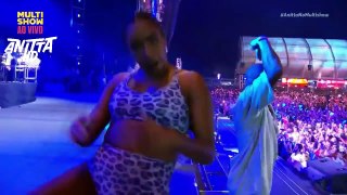 Anitta dançando Deu Onda no Planeta Atlântida 2017