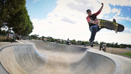 Sorgente and Russell Attack Perfect Bowls in France | Skate Escape