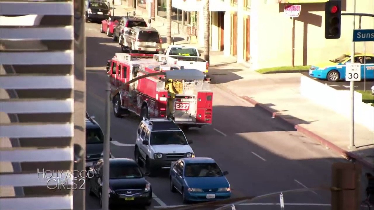 Hollywood Girls 2 - Episode 52: Jai tout entendu