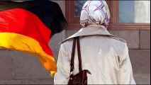ألمانيا فتاة سورية تشتكي للشرطة رفض سائق ترام السماح لها بالركوب لأنها ترتدي الحجاب
